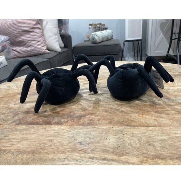 NEW 11-12 Boys Plush Spider Slippers - Picture 6 of 7